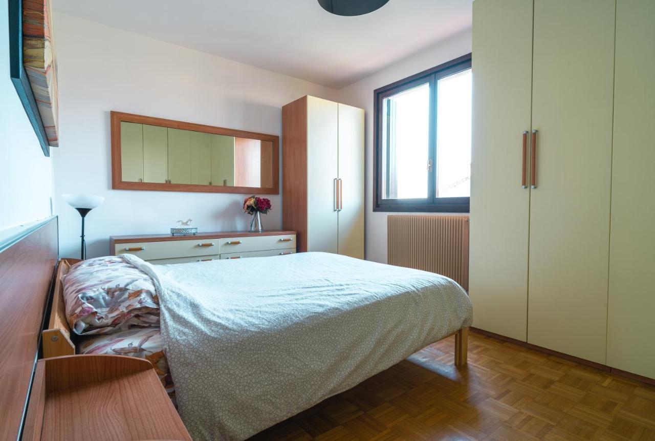 Te Vojo Ben -Furnished Flat- Apartment Santa Maria Di Sala Exterior photo
