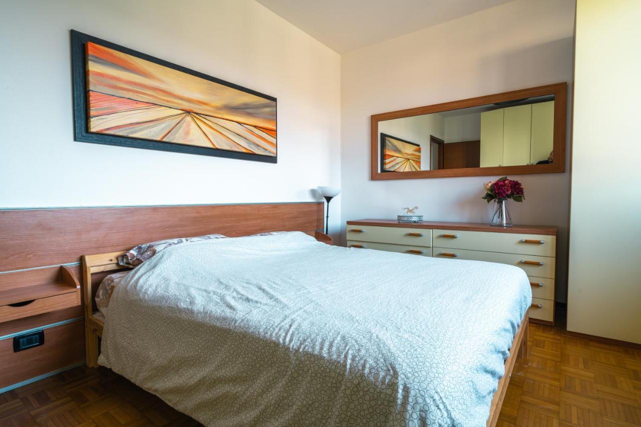 Te Vojo Ben -Furnished Flat- Apartment Santa Maria Di Sala Exterior photo