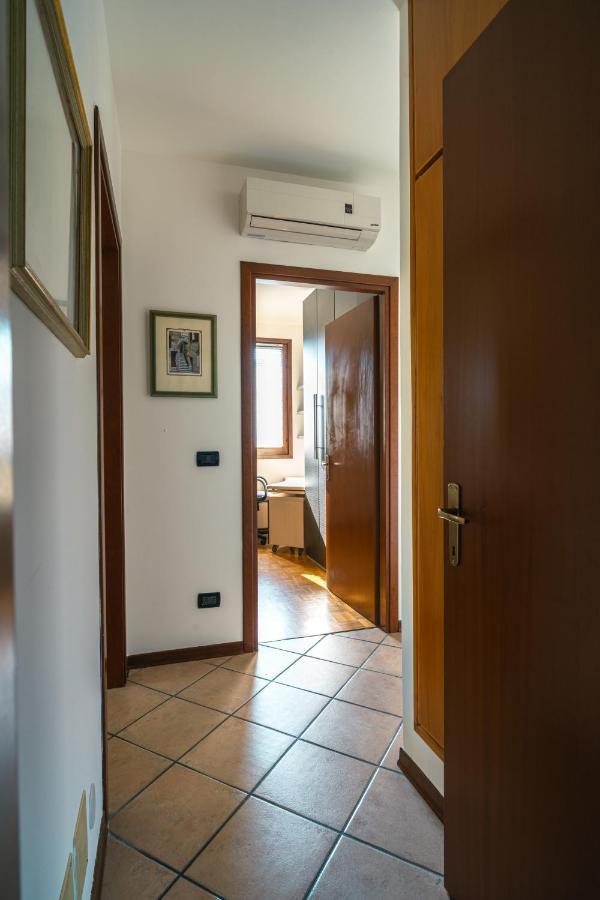 Te Vojo Ben -Furnished Flat- Apartment Santa Maria Di Sala Exterior photo