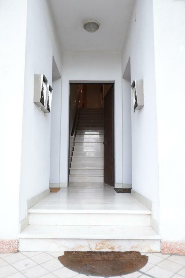 Te Vojo Ben -Furnished Flat- Apartment Santa Maria Di Sala Exterior photo